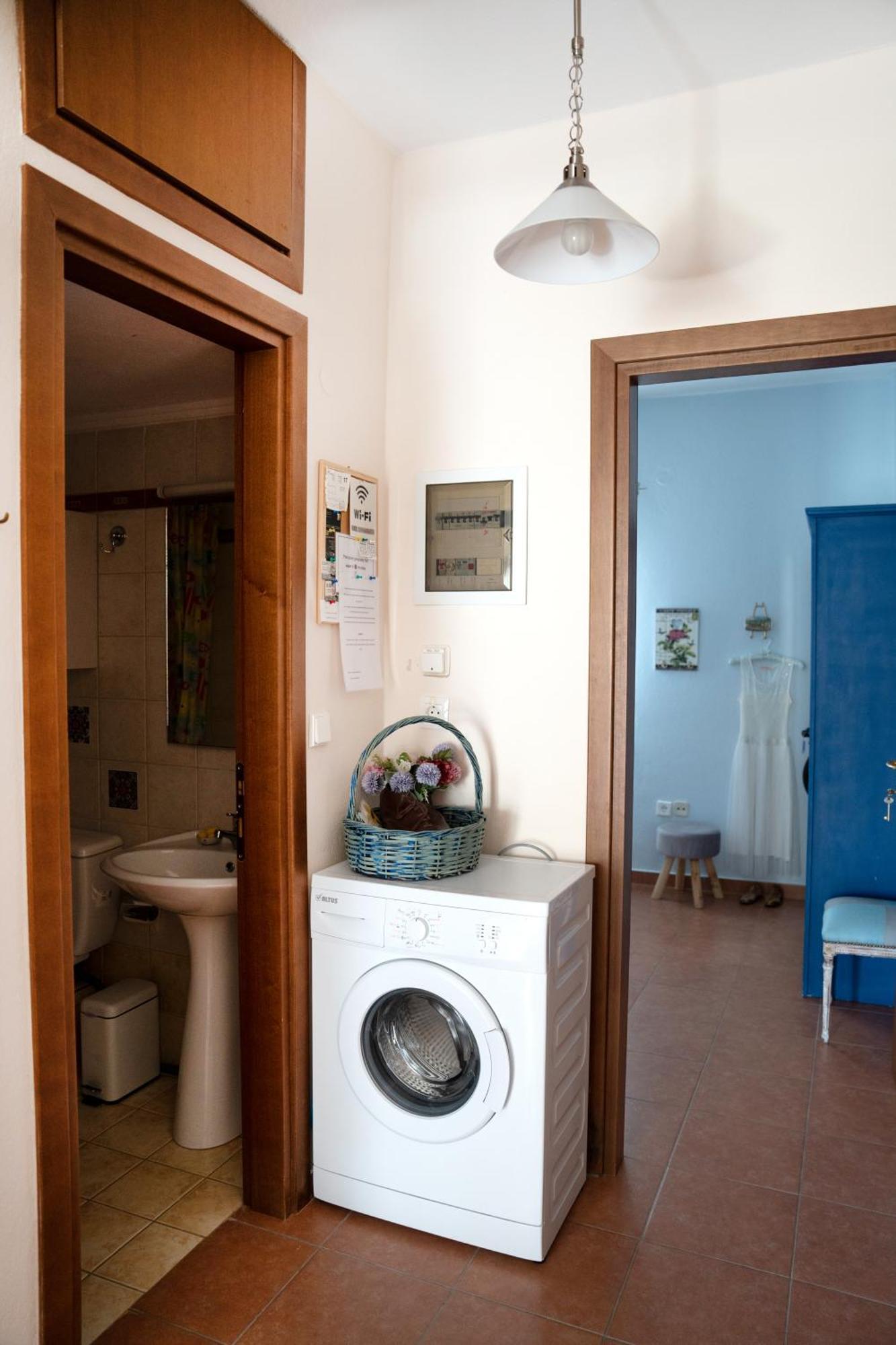 Artistic 1 Apartment 阿菲托斯 外观 照片