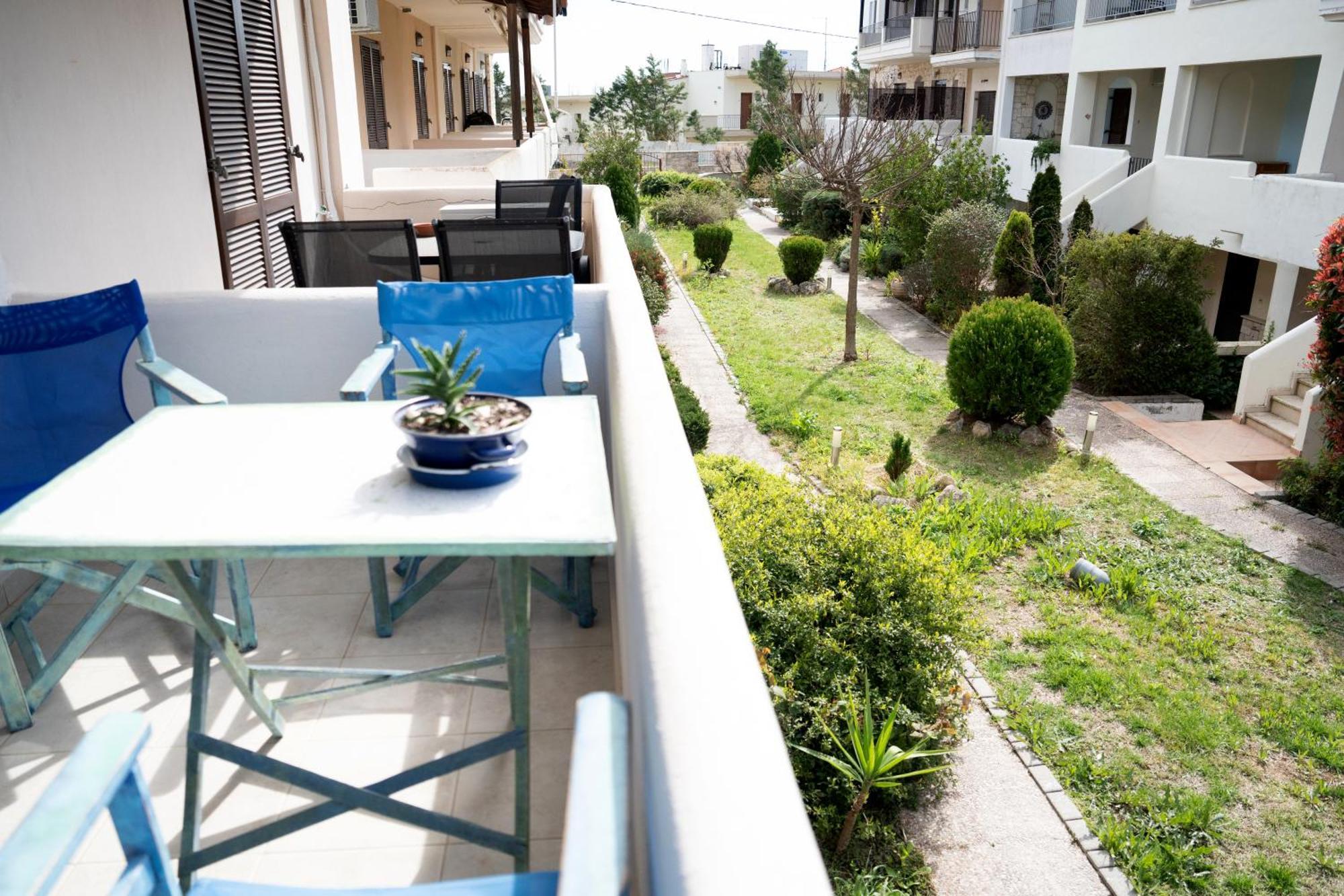 Artistic 1 Apartment 阿菲托斯 外观 照片