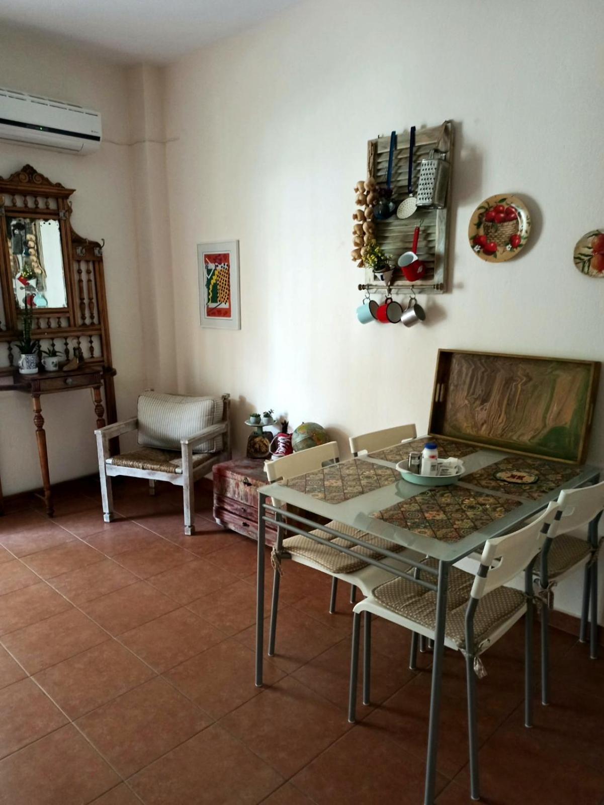 Artistic 1 Apartment 阿菲托斯 客房 照片